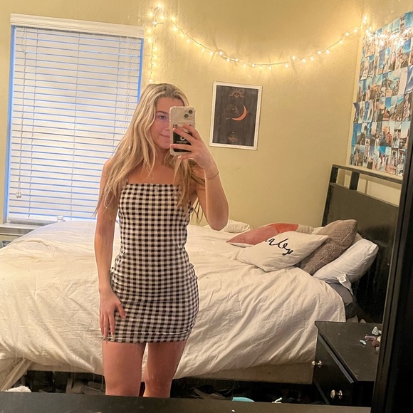 Black and White Checkered Mini Dress - Picture 3 of 5